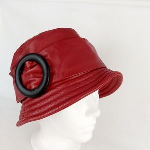 Vintage genuine leather bucket red hat size med. 56-58